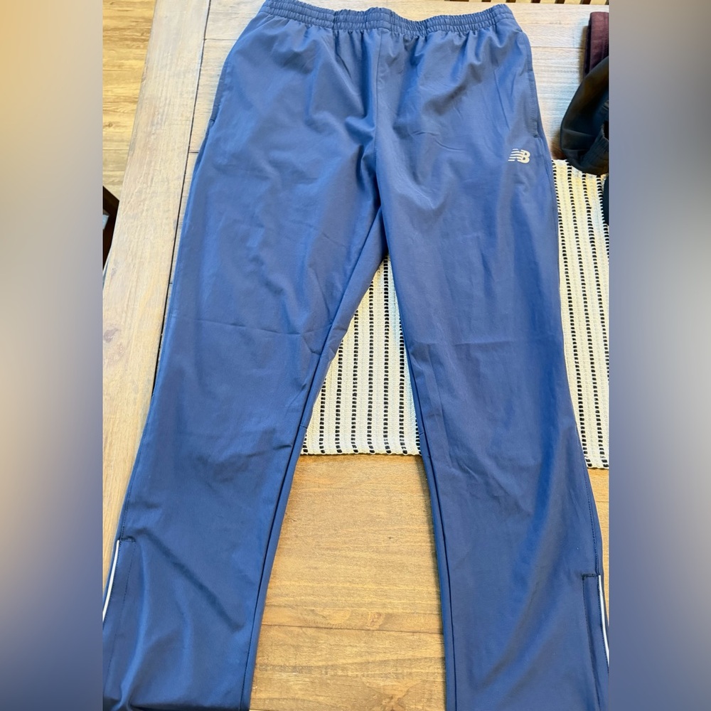 New balance men’s large blue technical pant